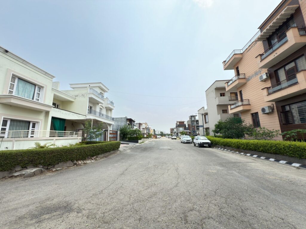 EMAAR Mohali – 166 to 1000 Sq. Yds. Plots in Sector 109